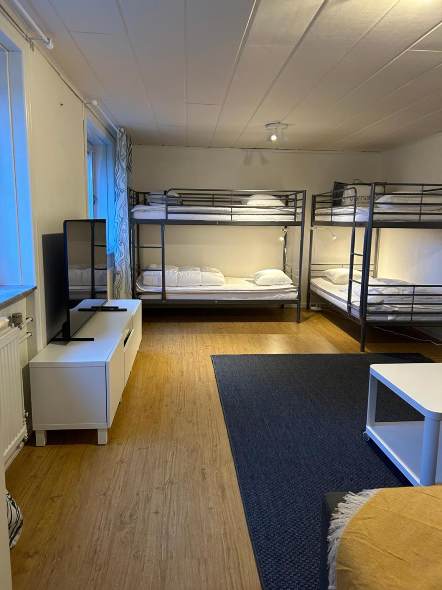 Hestra Guesthouse Bagian luar foto